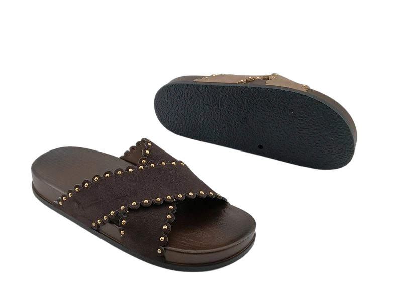 Minimalist Leather Loafer